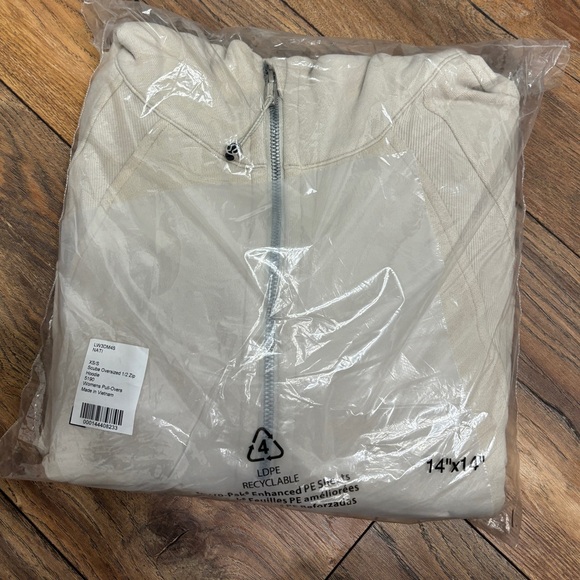 Lululemon half zip cropped scuba hoodie xs/s NWT - Picture 2 of 5